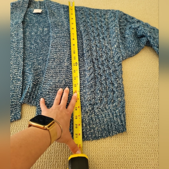 EUC Cabi Blue Cable Open Cardigan - Picture 3 of 14
